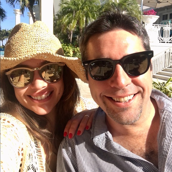 Meet your Posher, Victoria - Picture 1 of 1